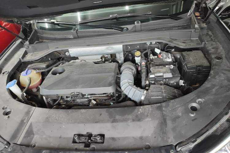 Used Chery Tiggo 9 2023 2.0T Dual-Clutch Two-Wheel Drive Luxury Edition 5 Seats Engine Bay