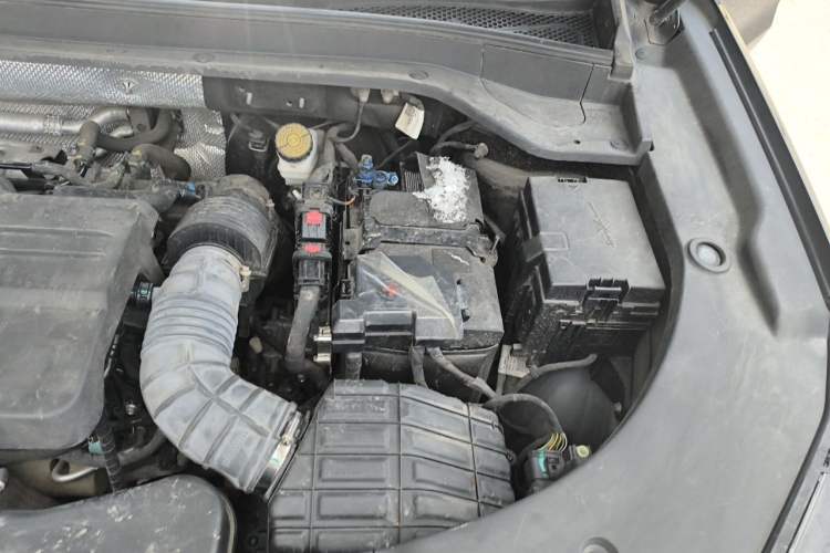 Used Chery Tiggo 9 2023 2.0T Dual-Clutch Two-Wheel Drive Luxury Edition 5 Seats Engine Bay Left