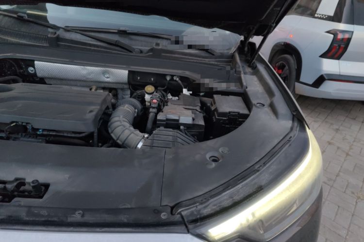 Used Chery Tiggo 9 2023 2.0T Dual-Clutch Two-Wheel Drive Leading Edition 5 Seats Engine Bay Left