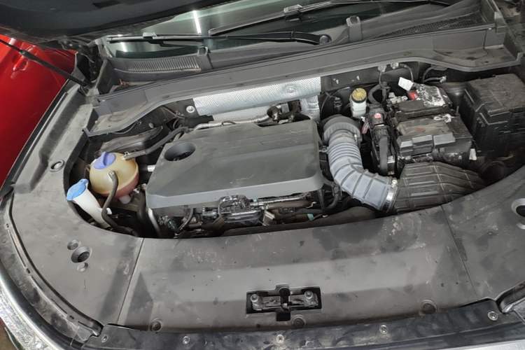 Used Chery Tiggo 9 2023 2.0T Dual-Clutch Two-Wheel Drive Luxury Edition 5 Seats Engine Bay Right