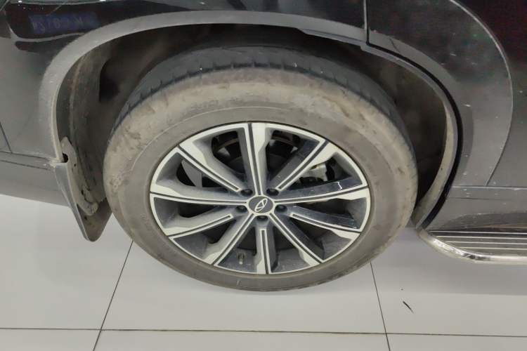 Used Chery Tiggo 9 2023 2.0T Dual-Clutch Two-Wheel Drive Leading Edition 5 Seats Exterior 5