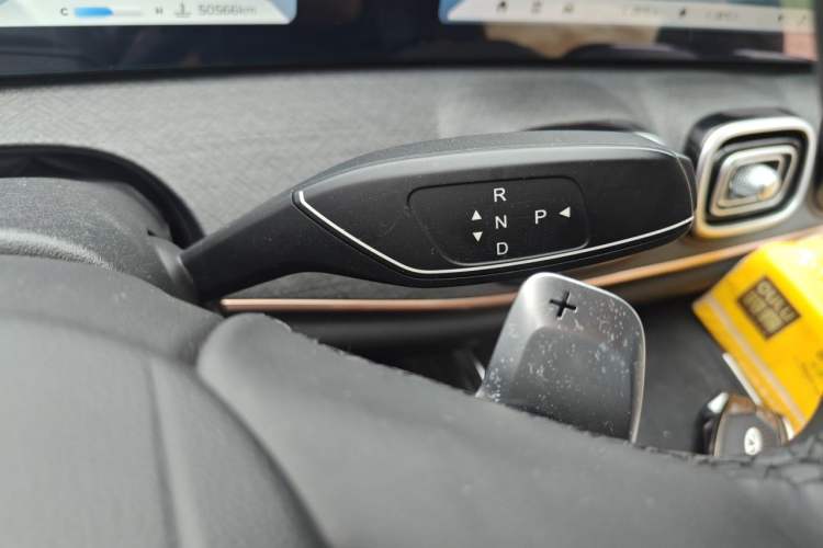 Used Chery Tiggo 9 2023 2.0T Automatic All-Wheel Drive Ultimate Edition 7-Seater Gear Lever