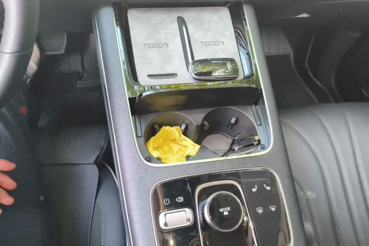 Used Chery Tiggo 9 2023 2.0T Dual-Clutch Two-Wheel Drive Prestige Version 5 Seats Gear Lever
