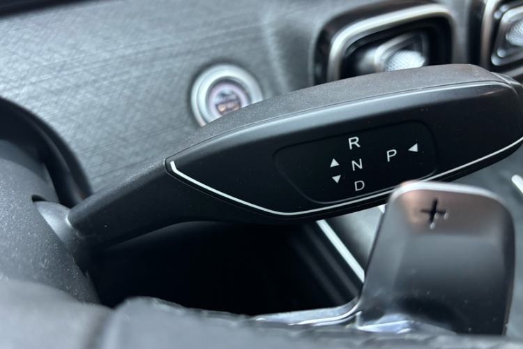 Used Chery Tiggo 9 2023 2.0T Dual-Clutch Two-Wheel Drive Prestige Version 7 Seats Gear Lever