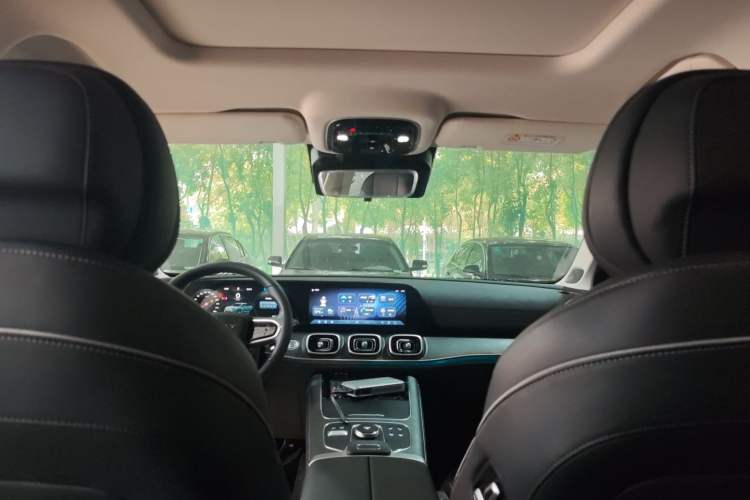 Used Chery Tiggo 9 2023 2.0T Automatic Two-Wheel Drive Luxury Edition 5 Seats Headliner