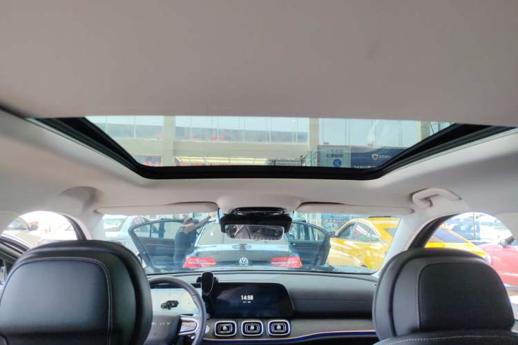 Used Chery Tiggo 9 2023 2.0T Dual-Clutch Two-Wheel Drive Luxury Edition 7 Seats Headliner