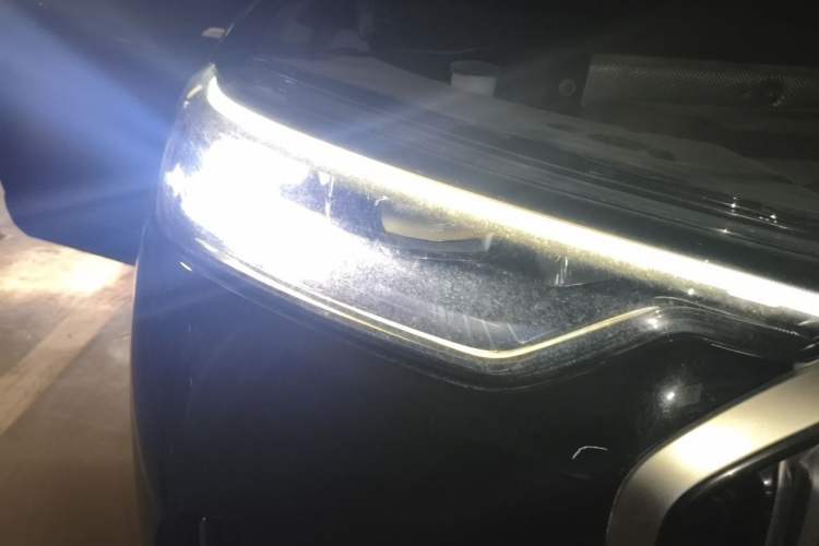 Used Chery Tiggo 9 2023 Facelift 2.0T Automatic All-Wheel Drive Ultimate Edition 5 Seats Right Front Headlight