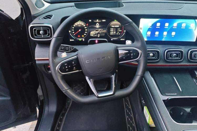 Used Chery Tiggo 9 2023 2.0T Dual-Clutch Two-Wheel Drive Prestige Version 5 Seats Steering Wheel