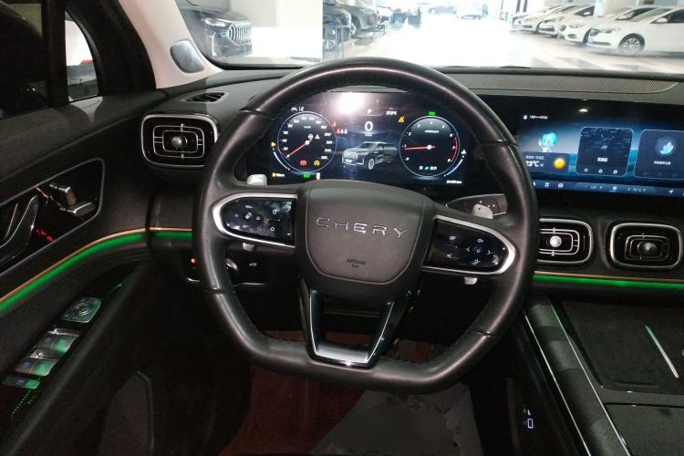 Used Chery Tiggo 9 2023 2.0T Automatic Two-Wheel Drive Luxury Version 7 Seats Steering Wheel