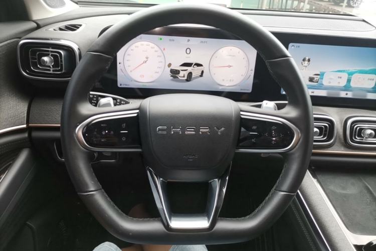 Used Chery Tiggo 9 2023 2.0T Dual-Clutch Two-Wheel Drive Leading Edition 5 Seats Steering Wheel