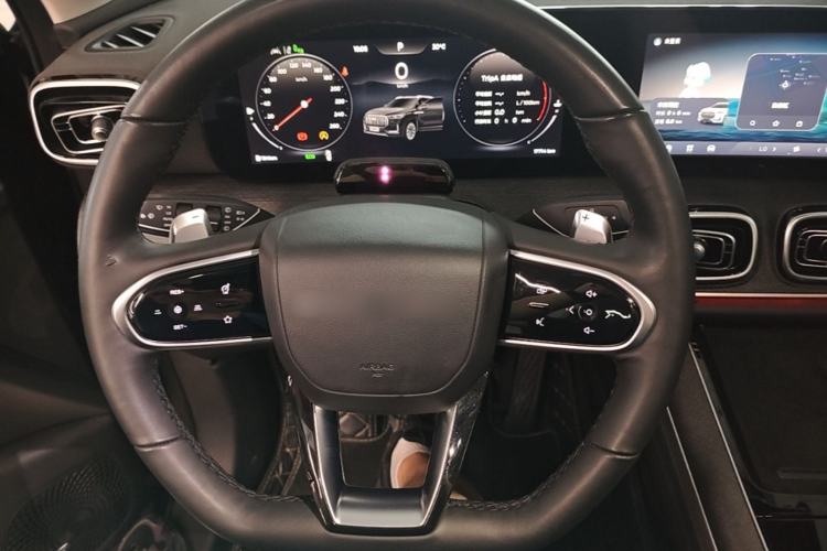 Used Chery Tiggo 9 2023 2.0T Dual-Clutch Two-Wheel Drive Prestige Version 5 Seats Steering Wheel