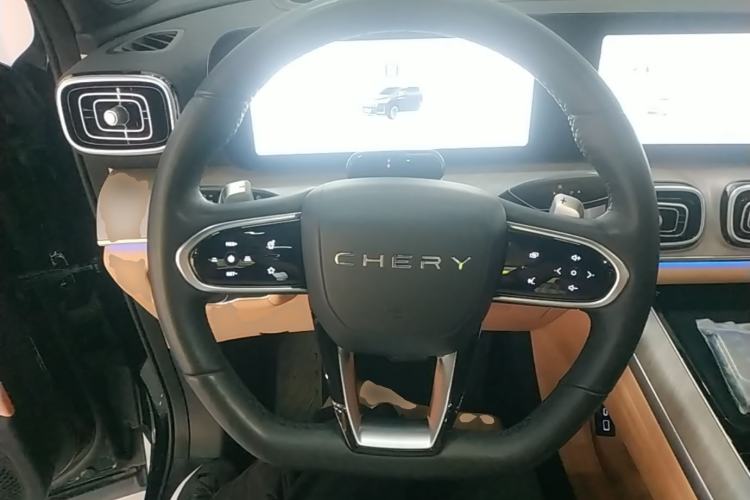 Used Chery Tiggo 9 2023 2.0T Automatic All-Wheel Drive Flagship Version 7 Seats Steering Wheel