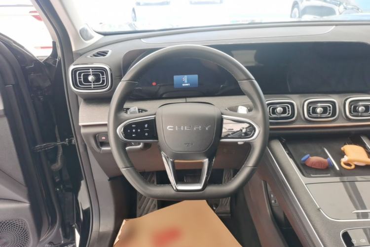 Used Chery Tiggo 9 2023 2.0T Dual-Clutch Two-Wheel Drive Luxury Edition 5 Seats Steering Wheel