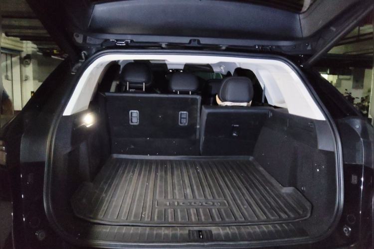 Used Chery Tiggo 9 2023 2.0T Dual-Clutch Two-Wheel Drive Prestige Version 5 Seats Trunk