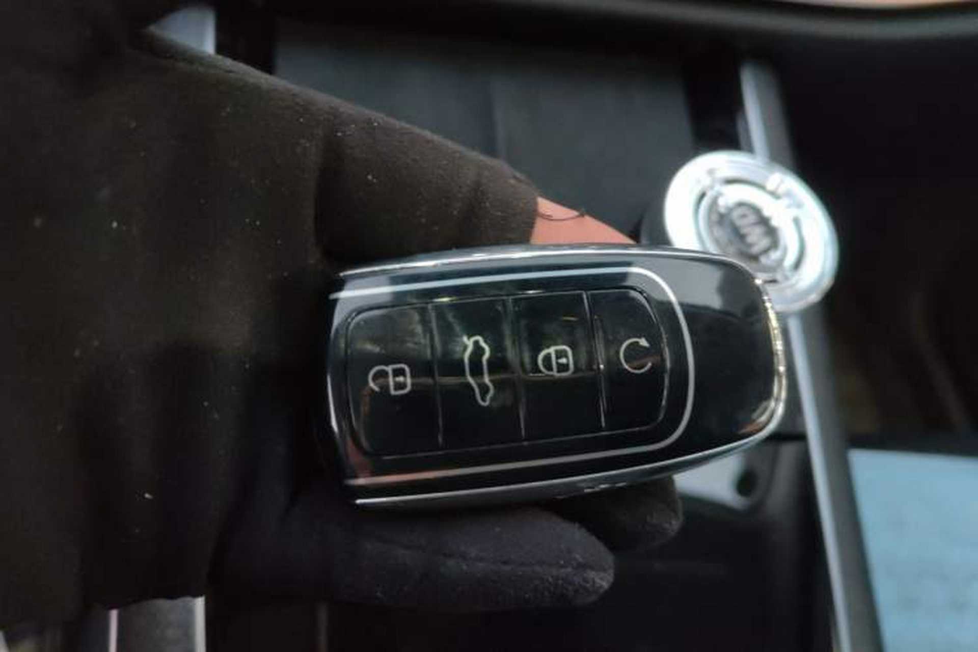 Used Chery Tiggo 9 2023 2.0T Dual-Clutch Two-Wheel Drive Leading Edition 5 Seats Vehicle Key