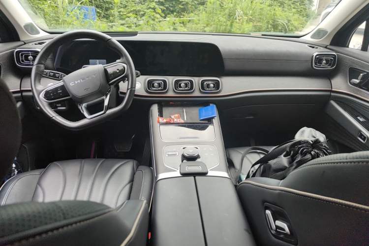 Used Chery Tiggo 9 2023 2.0T Automatic Two-Wheel Drive Prestige Edition 5 Seats Center Console