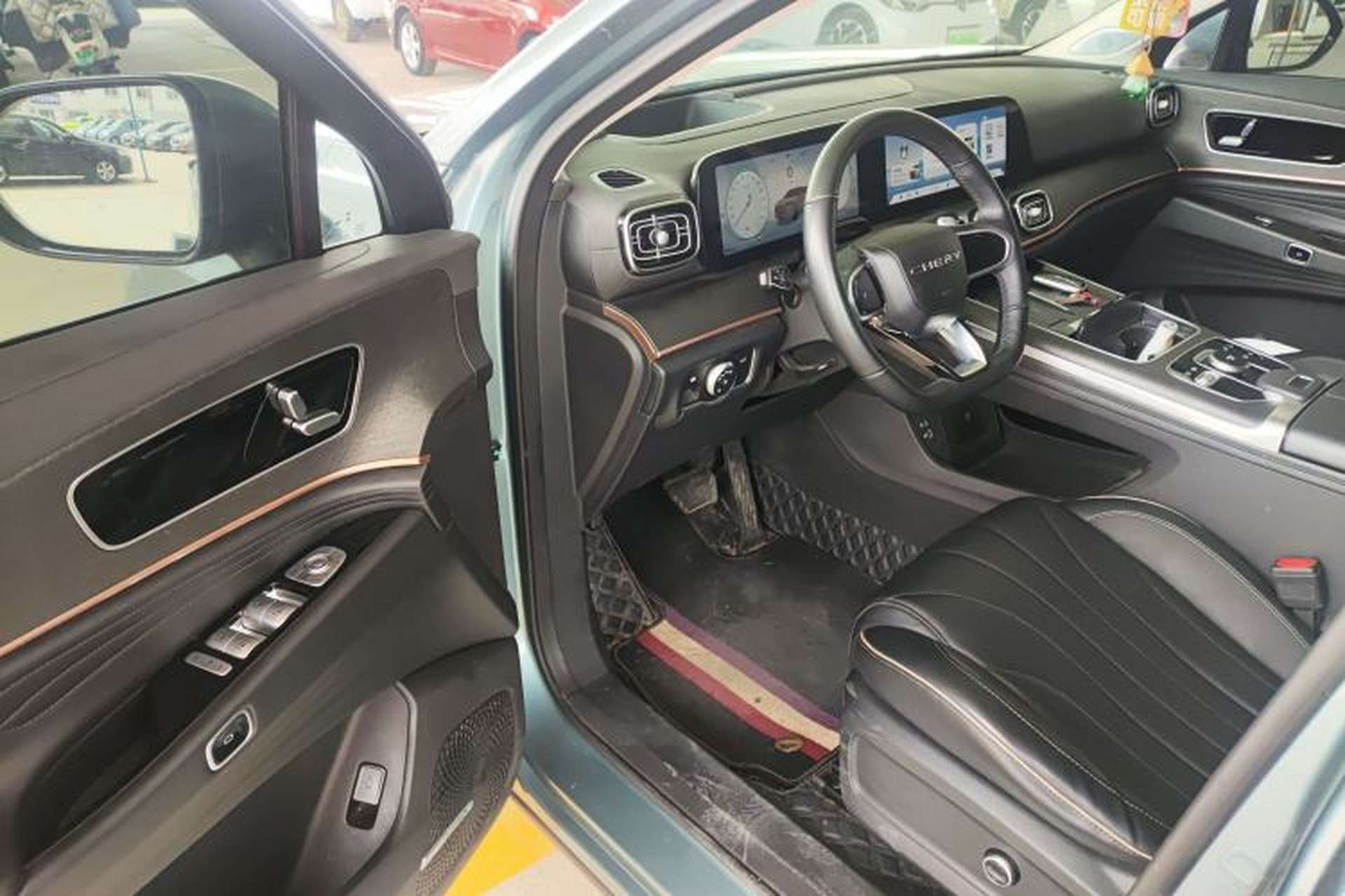 Used Chery Tiggo 9 2023 2.0T Dual-Clutch Two-Wheel Drive Prestige Version 5 Seats Driver Seat