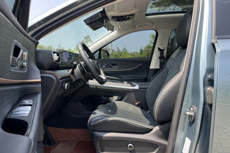 Used Chery Tiggo 9 2023 2.0T Automatic All-Wheel Drive Ultimate Edition 7-Seater Interior 4
