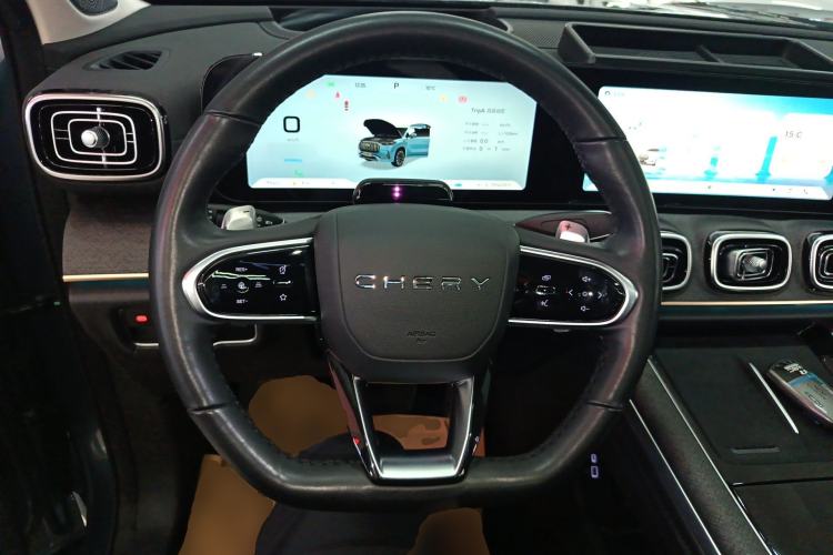 Used Chery Tiggo 9 2023 2.0T Dual-Clutch Two-Wheel Drive Prestige Version 5 Seats Steering Wheel