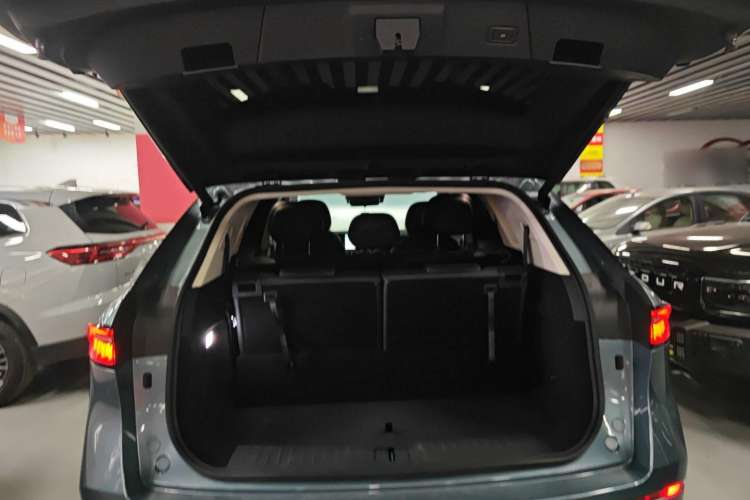 Used Chery Tiggo 9 2023 2.0T Dual-Clutch Two-Wheel Drive Luxury Edition 7 Seats Trunk
