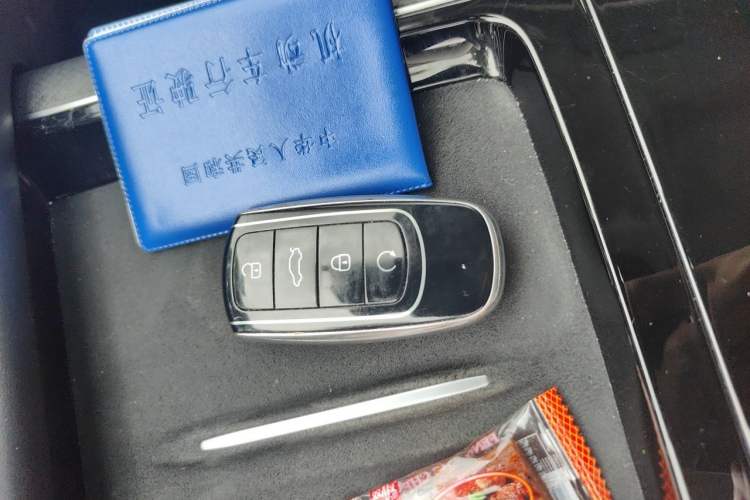 Used Chery Tiggo 9 2023 2.0T Automatic Two-Wheel Drive Prestige Edition 5 Seats Vehicle Key