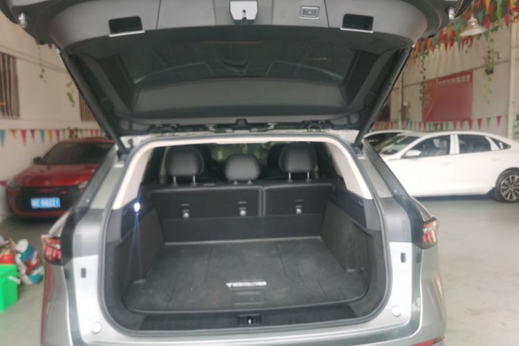 Used Chery Tiggo 9 2023 2.0T Dual-Clutch Two-Wheel Drive Luxury Edition 5 Seats Trunk