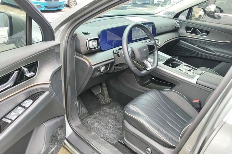 Used Chery Tiggo 9 2023 2.0T Dual-Clutch Two-Wheel Drive Luxury Edition 5 Seats Driver Seat