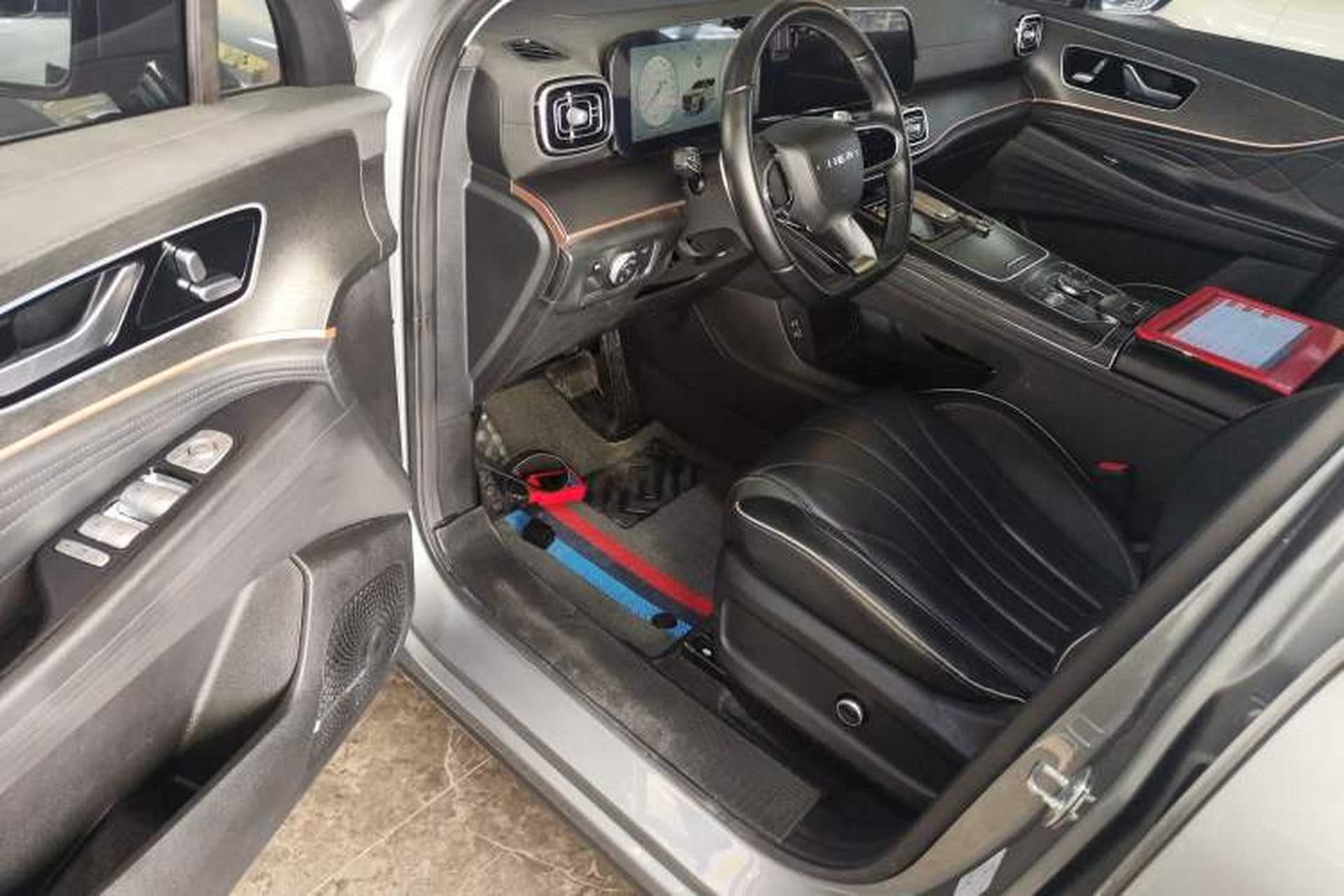 Used Chery Tiggo 9 2023 2.0T Dual-Clutch Two-Wheel Drive Luxury Edition 5 Seats Driver Seat
