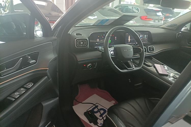 Used Chery Tiggo 9 2023 2.0T Dual-Clutch Two-Wheel Drive Luxury Edition 5 Seats Driver Seat