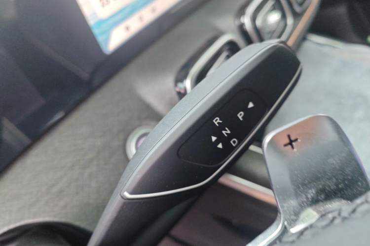 Used Chery Tiggo 9 2023 2.0T Dual-Clutch Two-Wheel Drive Leading Edition 5 Seats Gear Lever