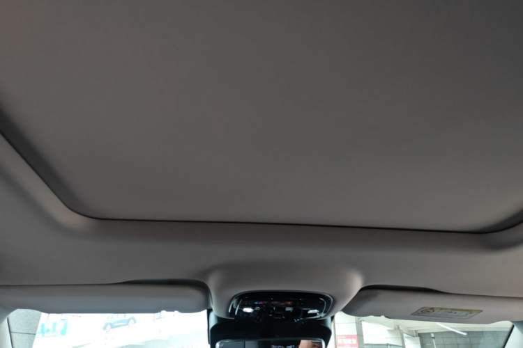 Used Chery Tiggo 9 2023 2.0T Automatic Two-Wheel Drive Prestige Edition 5 Seats Headliner
