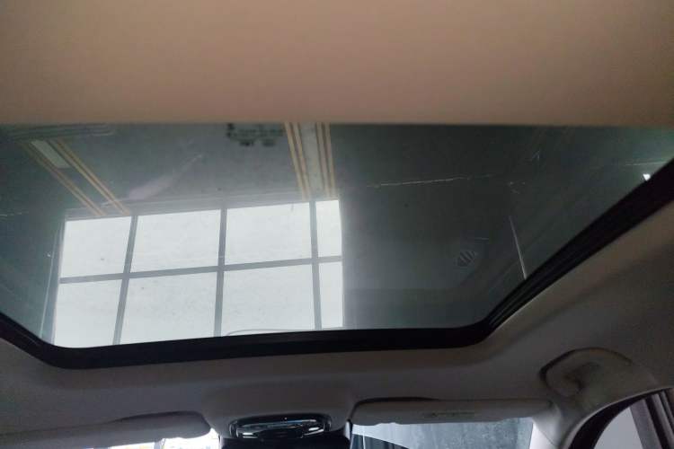 Used Chery Tiggo 9 2023 2.0T Dual-Clutch Two-Wheel Drive Leading Edition 5 Seats Headliner