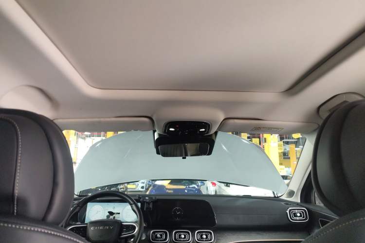 Used Chery Tiggo 9 2023 2.0T Dual-Clutch Two-Wheel Drive Luxury Edition 5 Seats Headliner