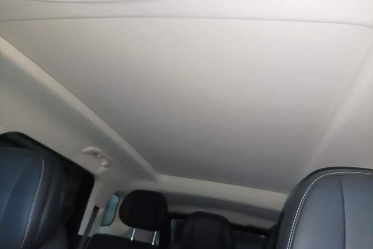 Used Chery Tiggo 9 2023 2.0T Automatic Two-Wheel Drive Luxury Version 7 Seats Headliner