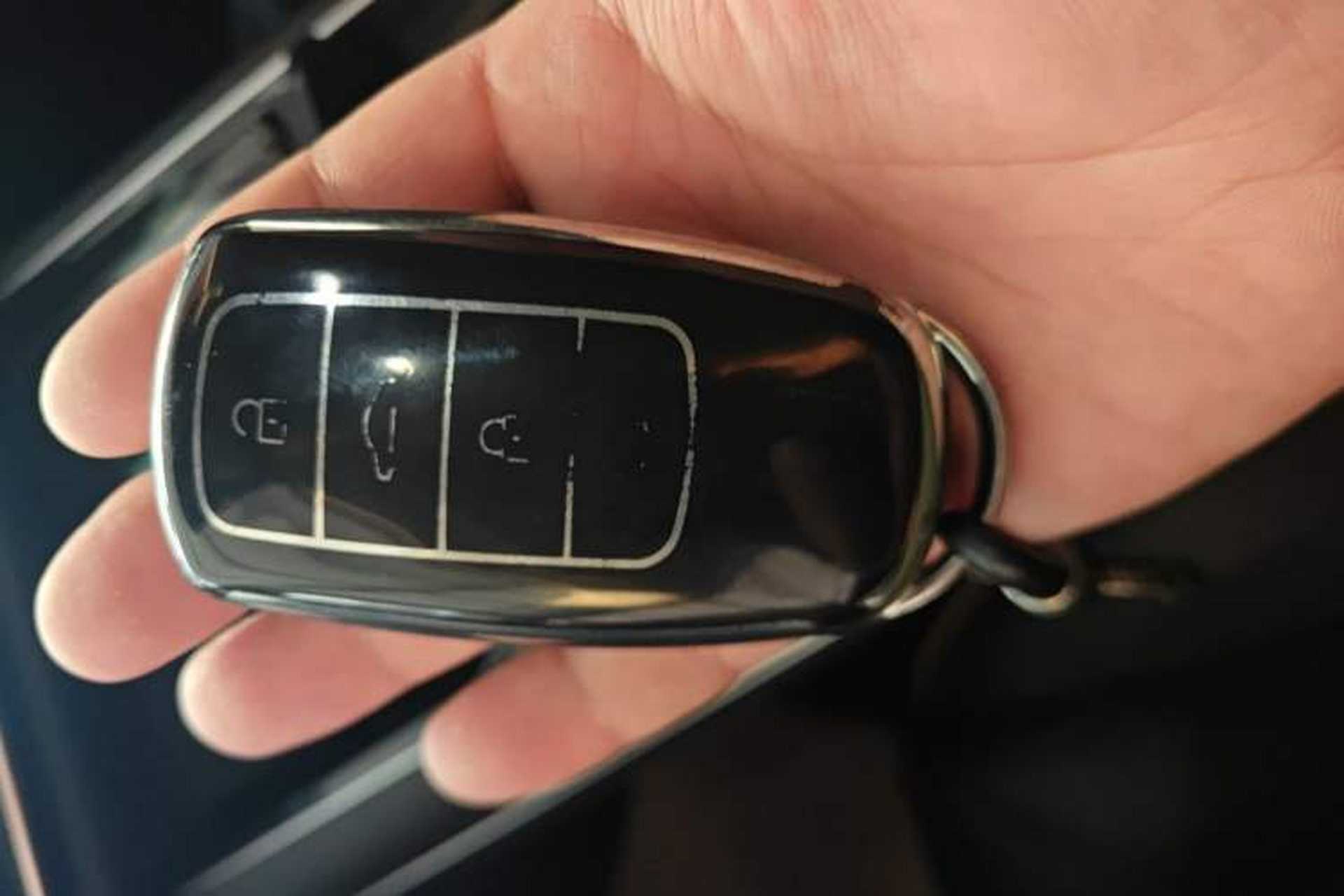 Used Chery Tiggo 9 2023 2.0T Dual-Clutch Two-Wheel Drive Leading Edition 5 Seats Interior 1