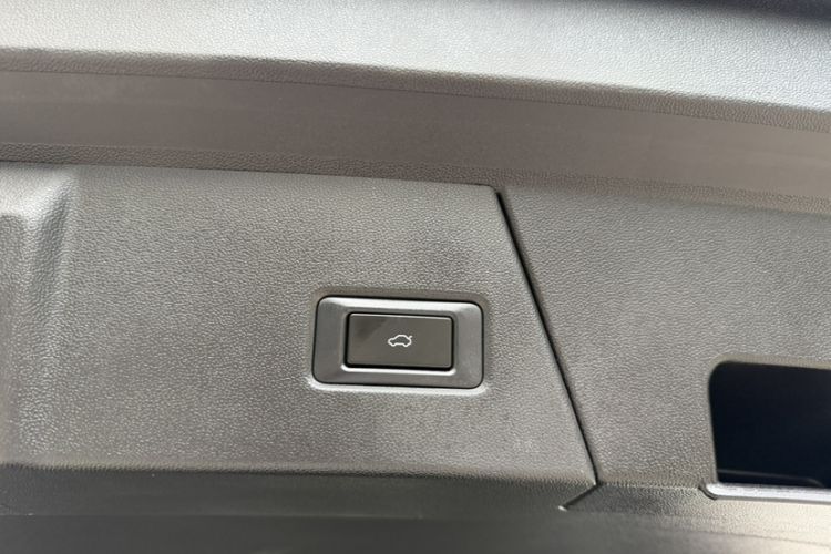 Used Chery Tiggo 9 2023 2.0T Automatic All-Wheel Drive Ultimate Edition 5 Seats Interior 1