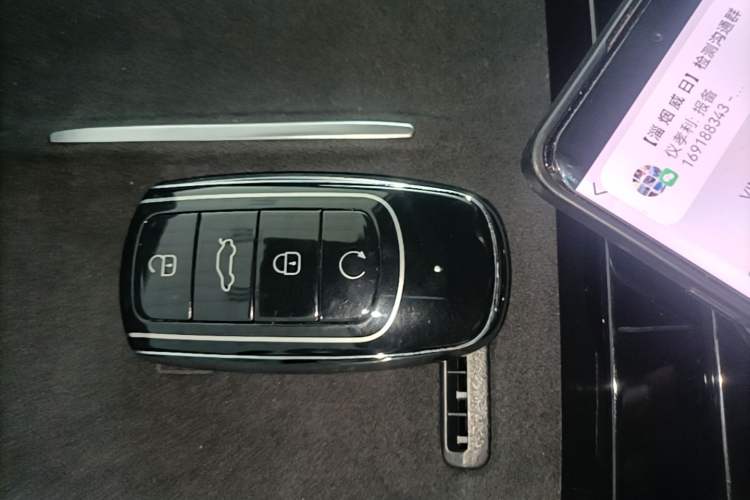 Used Chery Tiggo 9 2023 2.0T Dual-Clutch Two-Wheel Drive Luxury Edition 5 Seats Interior 1