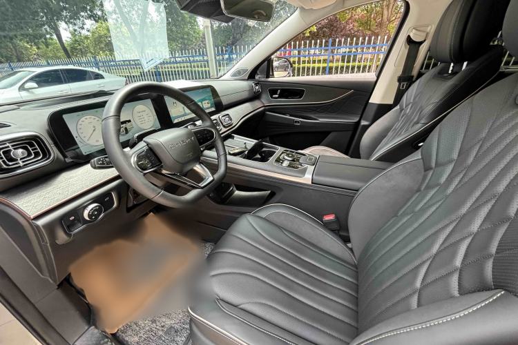 Used Chery Tiggo 9 2023 2.0T Dual-Clutch Two-Wheel Drive Prestige Version 5 Seats Interior 4