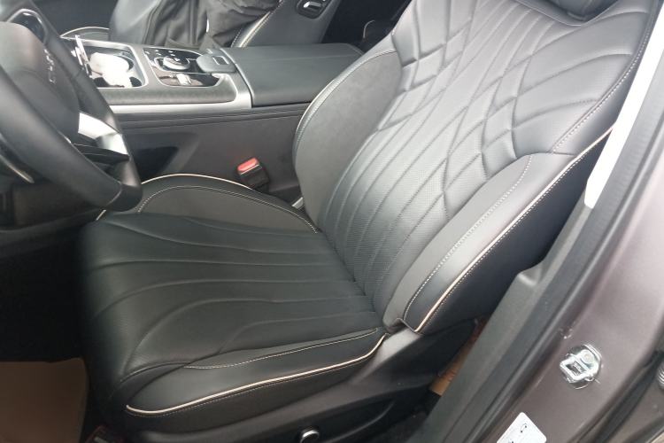 Used Chery Tiggo 9 2023 2.0T Automatic Two-Wheel Drive Luxury Edition 5 Seats Left Front Seat