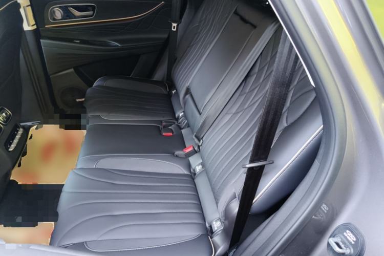 Used Chery Tiggo 9 2023 2.0T Dual-Clutch Two-Wheel Drive Luxury Edition 5 Seats Left Rear Seat