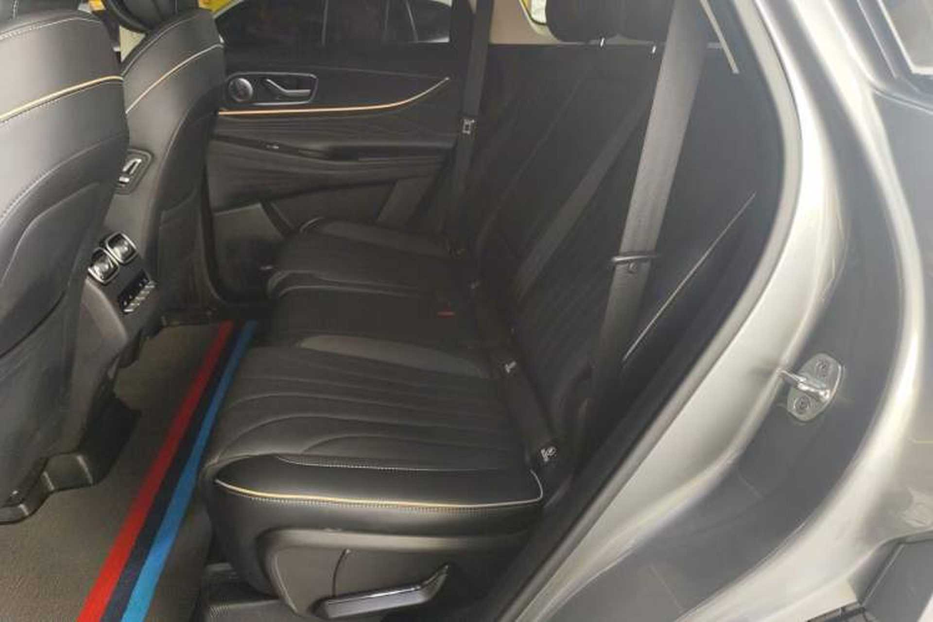 Used Chery Tiggo 9 2023 2.0T Dual-Clutch Two-Wheel Drive Luxury Edition 5 Seats Left Rear Seat