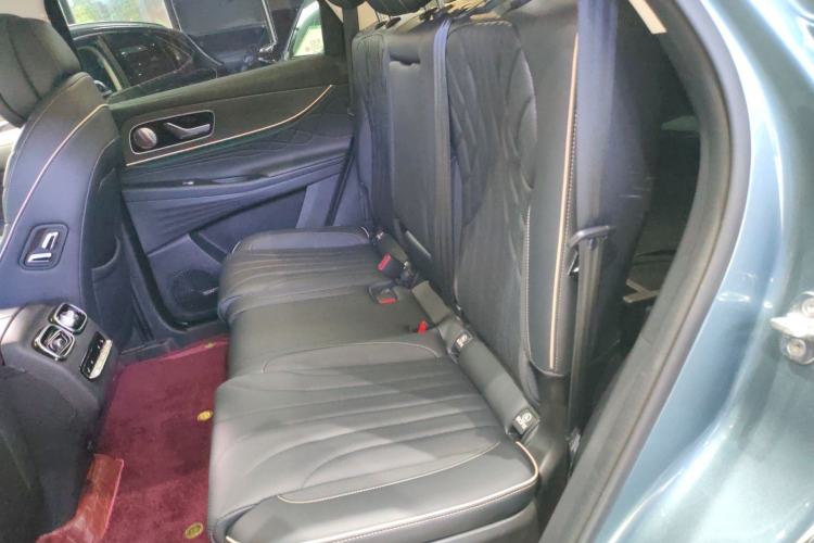 Used Chery Tiggo 9 2023 2.0T Dual-Clutch Two-Wheel Drive Luxury Edition 7 Seats Left Rear Seat