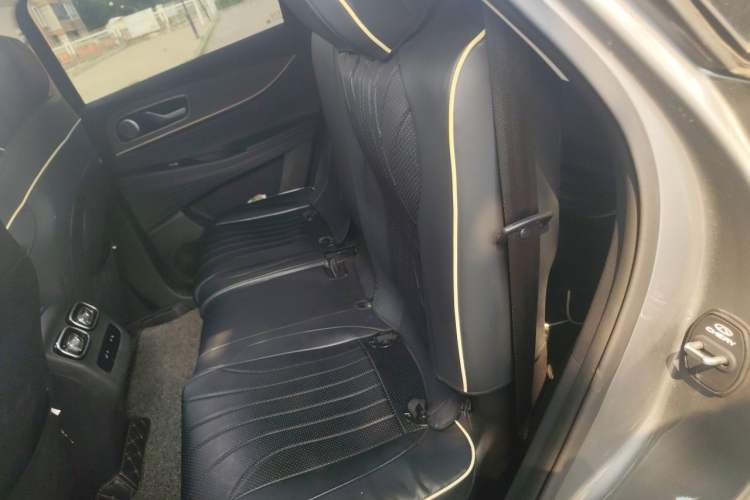 Used Chery Tiggo 9 2023 Facelift 2.0T Dual-Clutch Two-Wheel Drive Luxury Edition 7 Seats Left Rear Seat