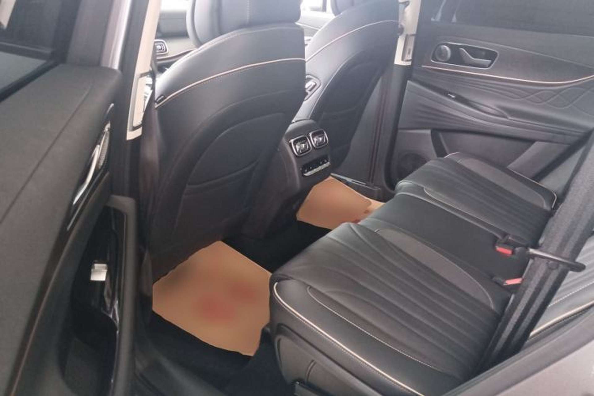Used Chery Tiggo 9 2023 2.0T Automatic Two-Wheel Drive Luxury Edition 5 Seats Left Rear Seat