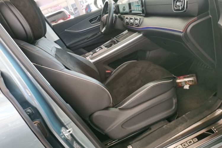 Used Chery Tiggo 9 2023 2.0T Dual-Clutch Two-Wheel Drive Luxury Edition 5 Seats Right Front Seat