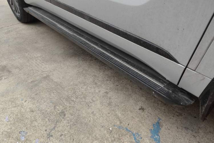 Used Chery Tiggo 9 2023 2.0T Automatic All-Wheel Drive Ultimate Edition 7-Seater Right Side Sill