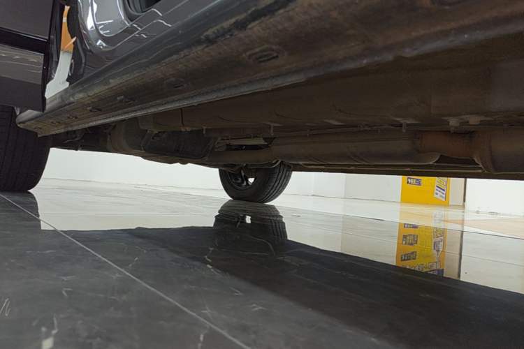 Used Chery Tiggo 9 2023 2.0T Dual-Clutch Two-Wheel Drive Leading Edition 5 Seats Right Side Sill