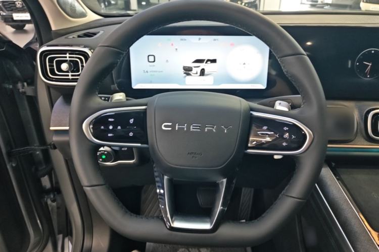 Used Chery Tiggo 9 2023 2.0T Dual-Clutch Two-Wheel Drive Luxury Edition 7 Seats Steering Wheel