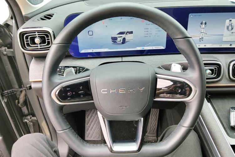 Used Chery Tiggo 9 2023 2.0T Dual-Clutch Two-Wheel Drive Luxury Edition 5 Seats Steering Wheel
