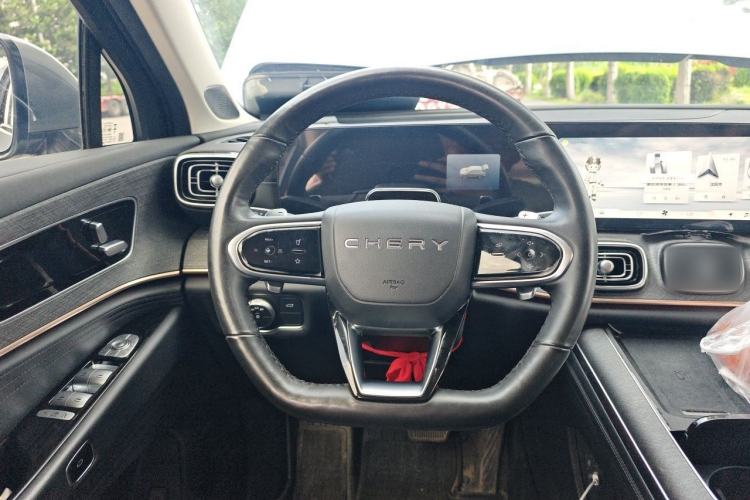 Used Chery Tiggo 9 2023 2.0T Dual-Clutch Two-Wheel Drive Prestige Version 5 Seats Steering Wheel